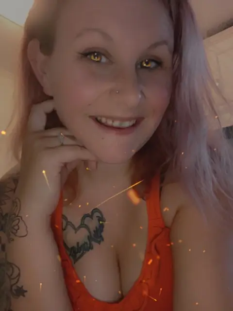 Ash on OnlyFans