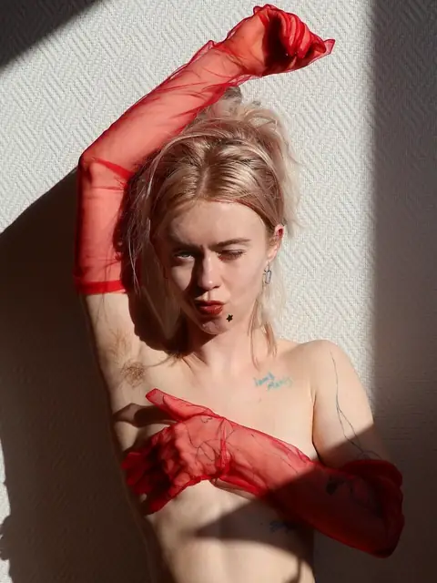 : all natural on OnlyFans