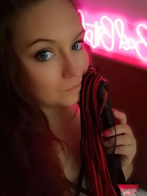 Domina Lauren on OnlyFans