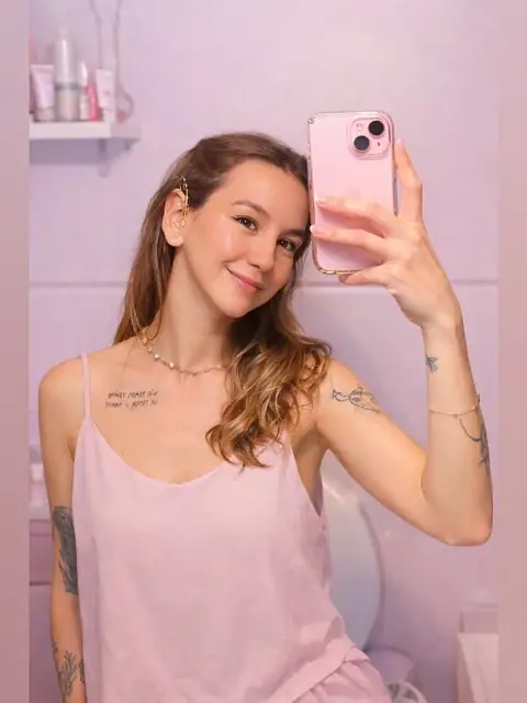 Sarah Fair on OnlyFans
