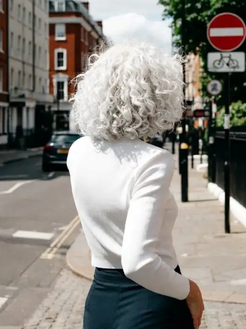 Clara Curly 🇬🇧