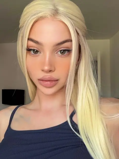 Céline Centino🍒
