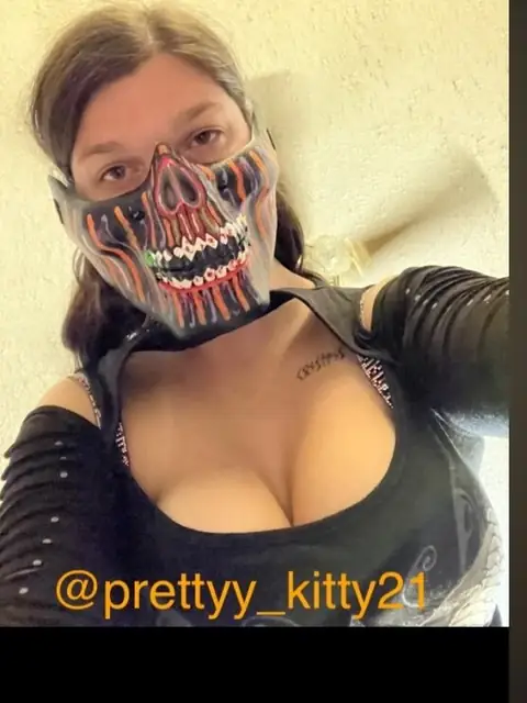 Prettyy_Kitty21