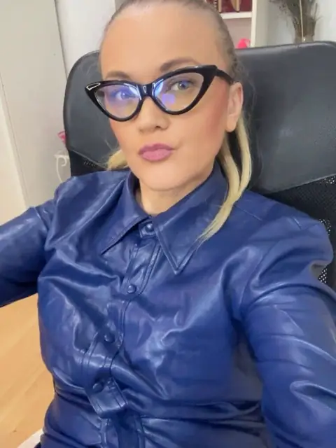 Sabine on OnlyFans