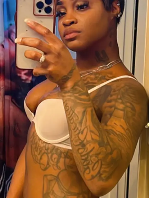 queen on OnlyFans