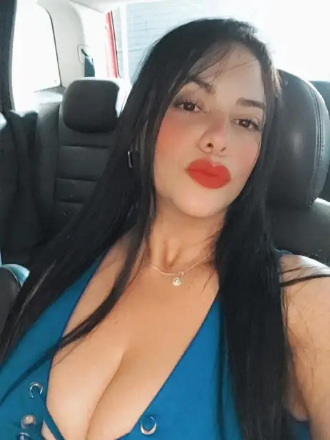 JULI on OnlyFans