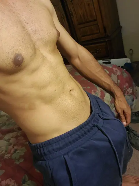 HandsomelyThick 🍆
