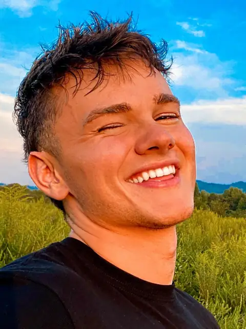 TateHoskins