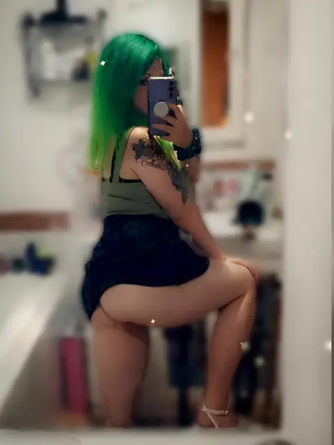 Bee Boo on OnlyFans