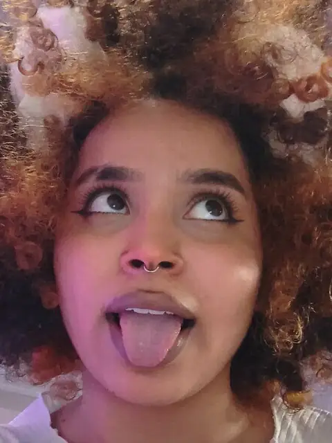 Safi Angel on OnlyFans
