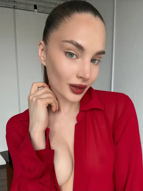 White Alice on OnlyFans