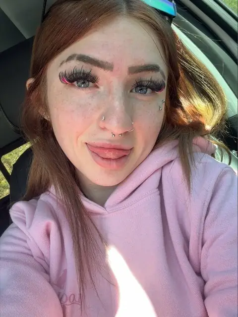tinybabyxoxo69