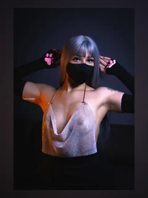 LaChicaSpider