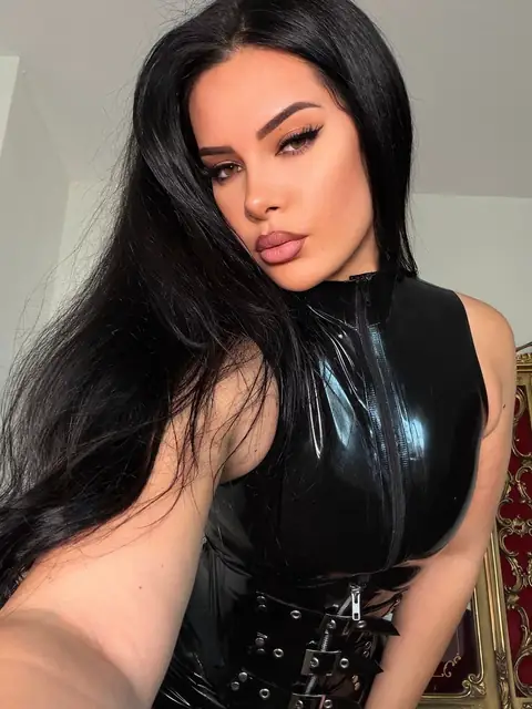 ⚜️Mistress Nerezza⚜️