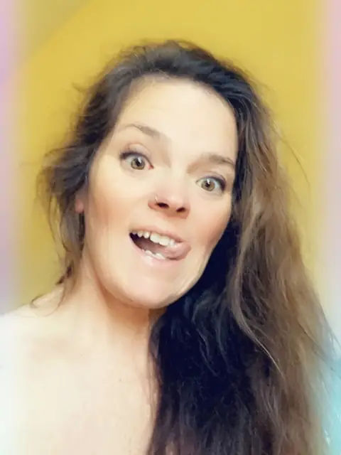 Valentina LaRue on OnlyFans