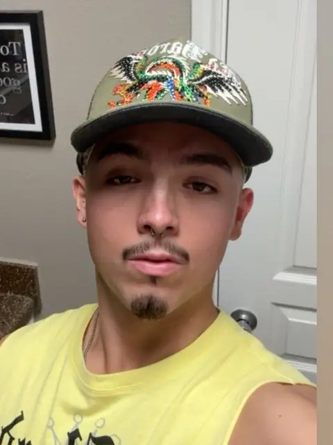 horsecockchris on OnlyFans