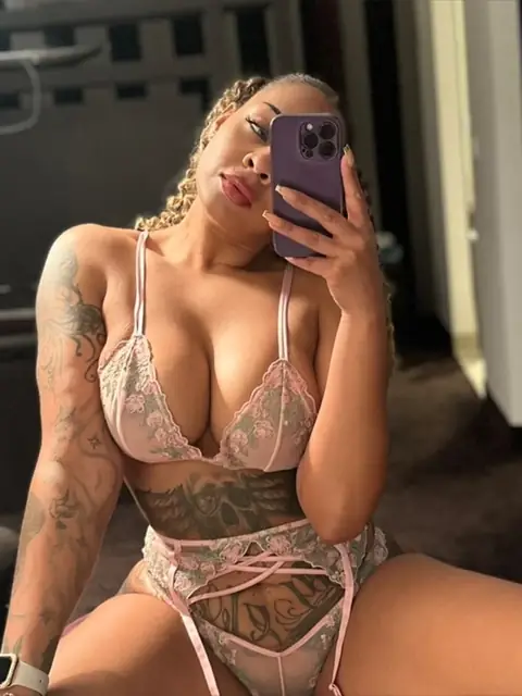 Bonita Brillant on OnlyFans