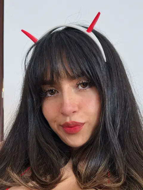 Agustina Rey