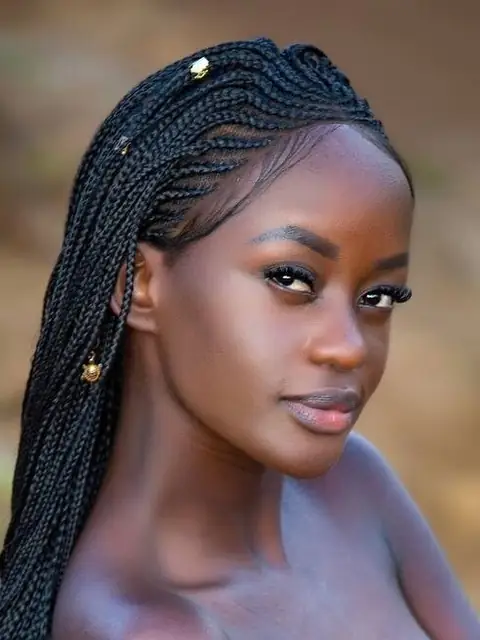 PETITE EBONY GF 🥰