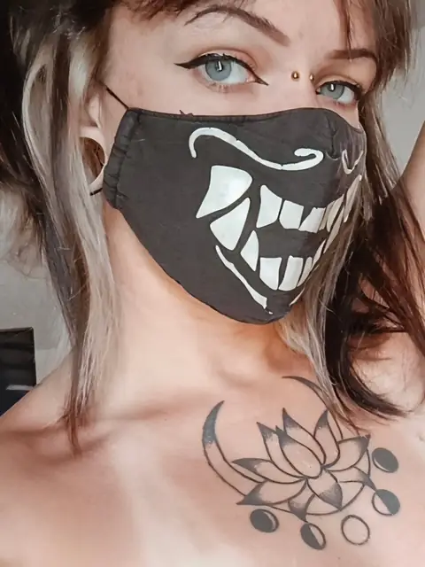 𝕭𝖊𝖊