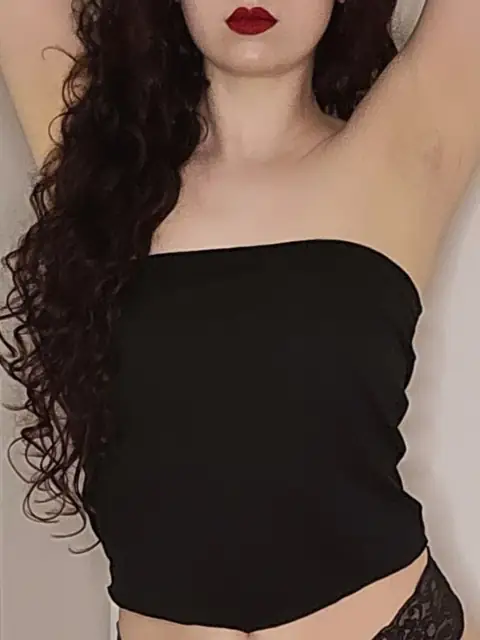 Iris Ryder - Free on OnlyFans