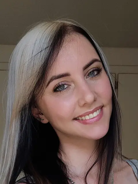 Aika | VIP Chat
