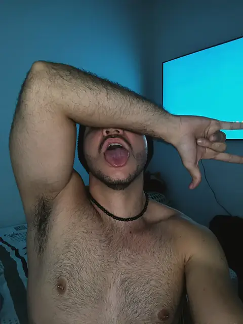 Cristian Riveros on OnlyFans