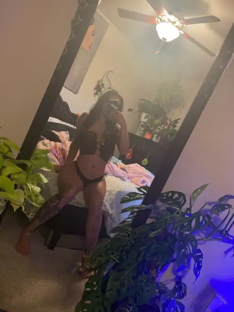 LaVaughna