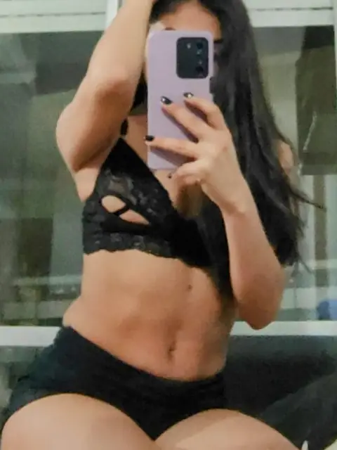 𝔽𝕒𝕟𝕥𝕒𝕤𝕪 𝕓𝕣𝕦𝕟𝕖𝕥𝕥𝕖♡