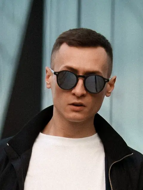Charlie Dean Free