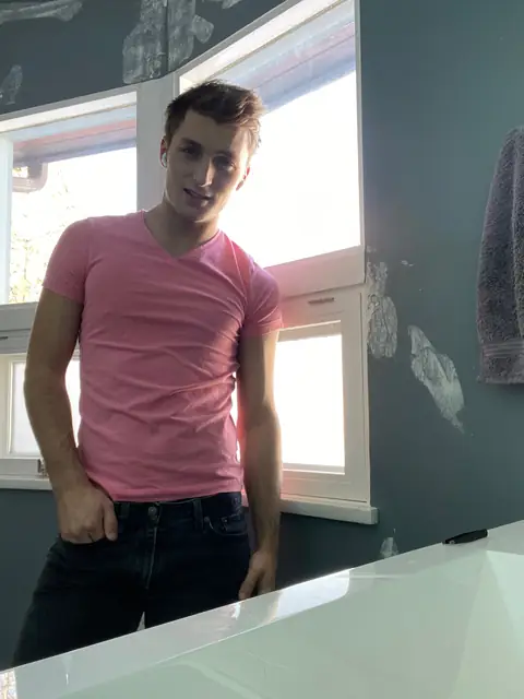 Alexander ray on OnlyFans