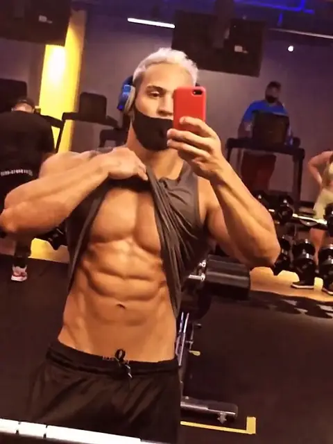 Lucas de Souza on OnlyFans