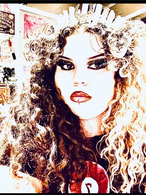 Aurora⚖️🗝️.