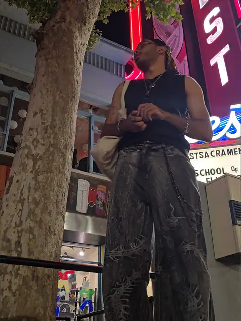 Damn Dom!e