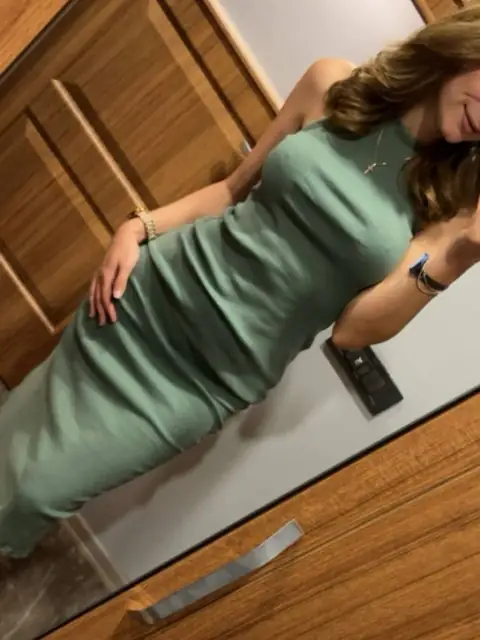 Pia Sky on OnlyFans