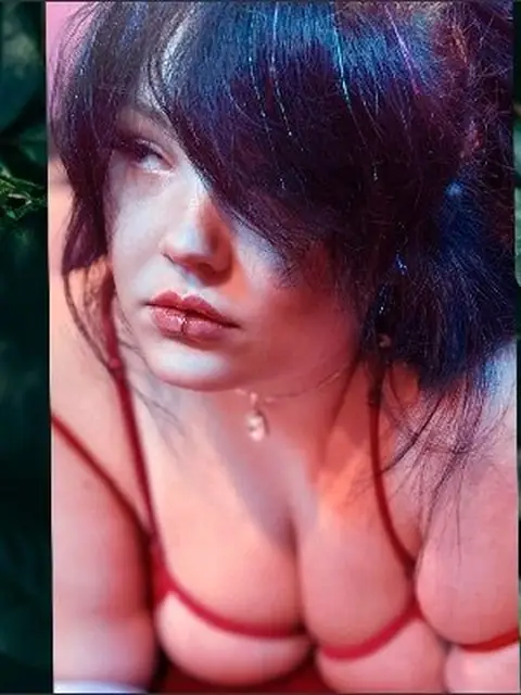 Faedra Pineville on OnlyFans