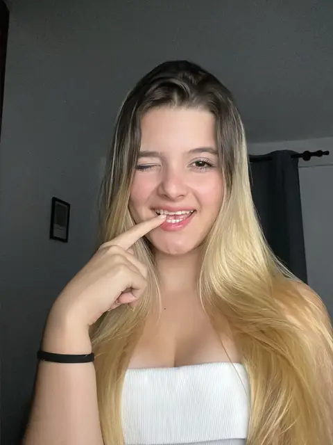 Chloe on OnlyFans