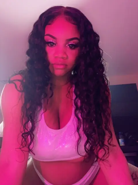 Strawberry luscious on OnlyFans