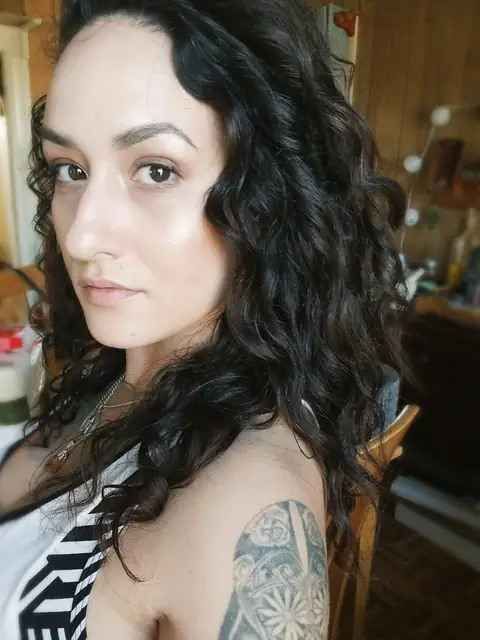 Naomii.jade