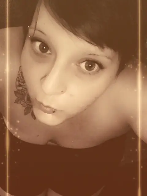 Hazel_Eyes_87