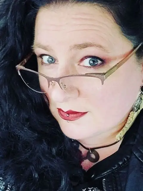 TarotArtist on OnlyFans