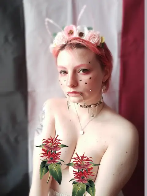 vale_pepper on OnlyFans