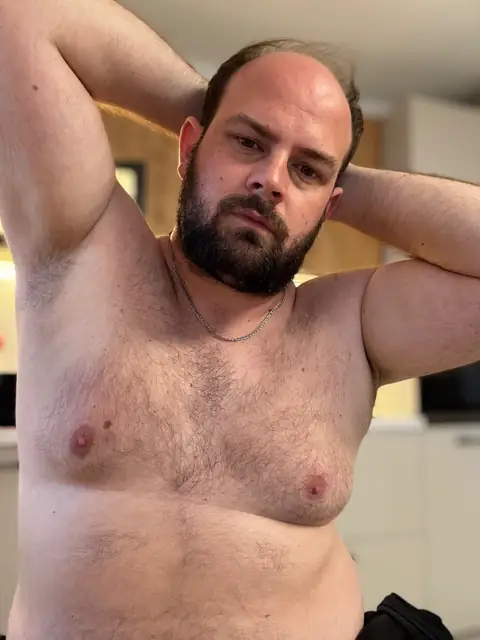 BearLover992 on OnlyFans
