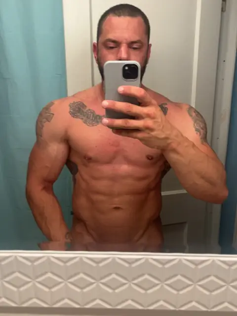 DumpTruckDriver on OnlyFans