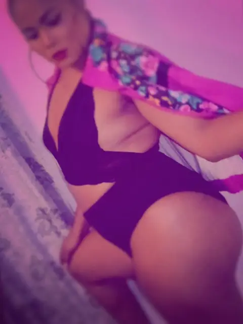 Touchmy🍑 (Trans) on OnlyFans