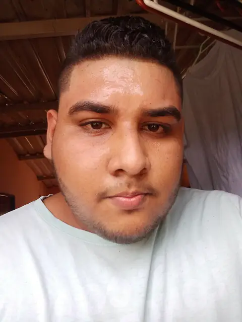 Oscar Rojas on OnlyFans