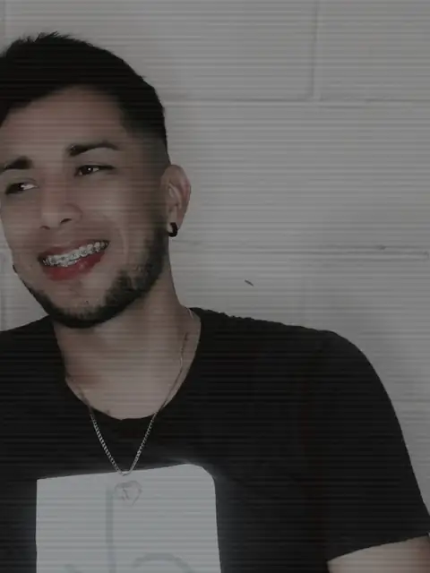 Salvadoreño on OnlyFans