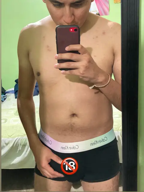 Eruviel Carrillo on OnlyFans