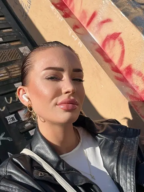 Lana 💕 on OnlyFans