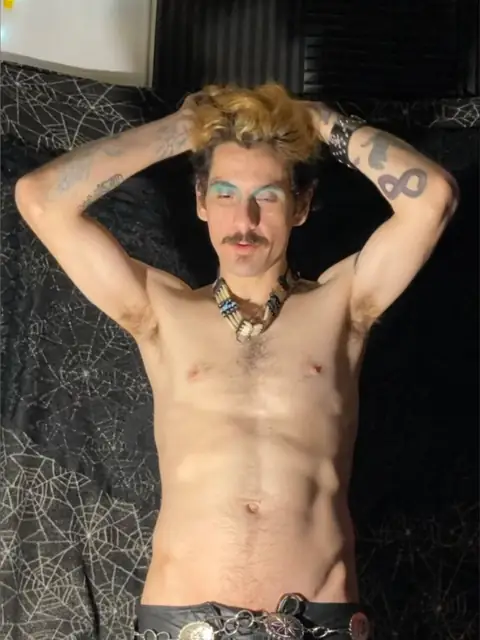 Felix Gunn on OnlyFans